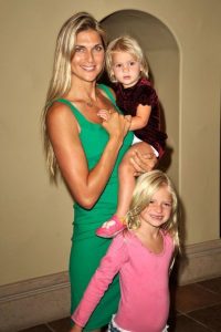 gabrielle-reece-volleyball-daughters